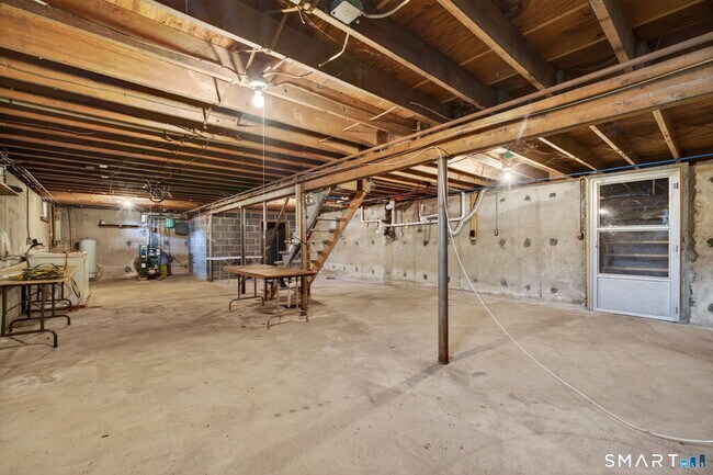 Building Photo - 121 Cherry Hill Rd
