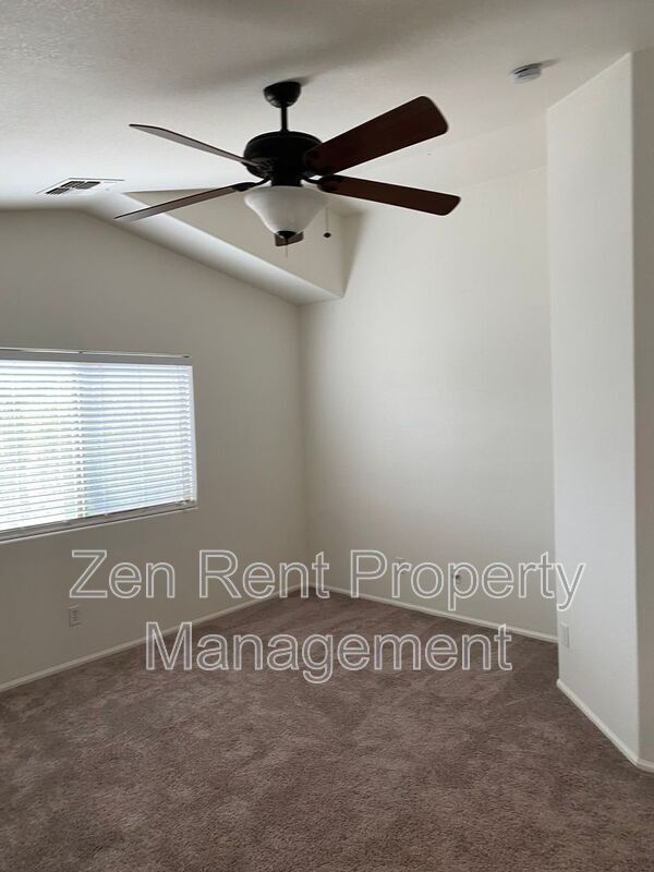 Building Photo - 4150 E Azurite Rd