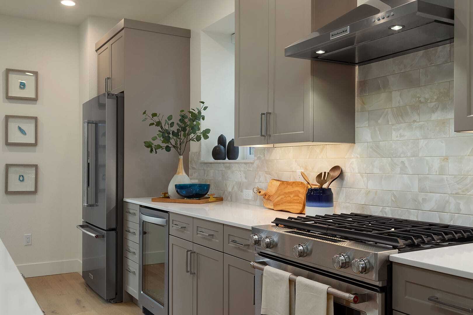 Building Photo - 9619 Thorsk St