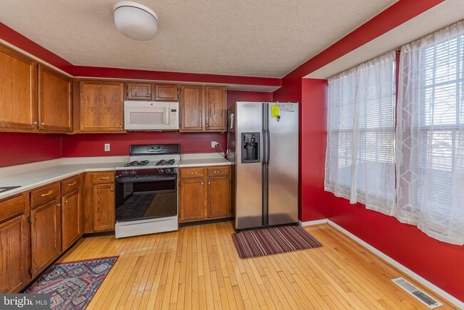 Building Photo - 2 Andrew Ct