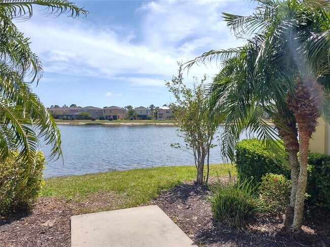 Building Photo - 12975 Tiger Eye Dr