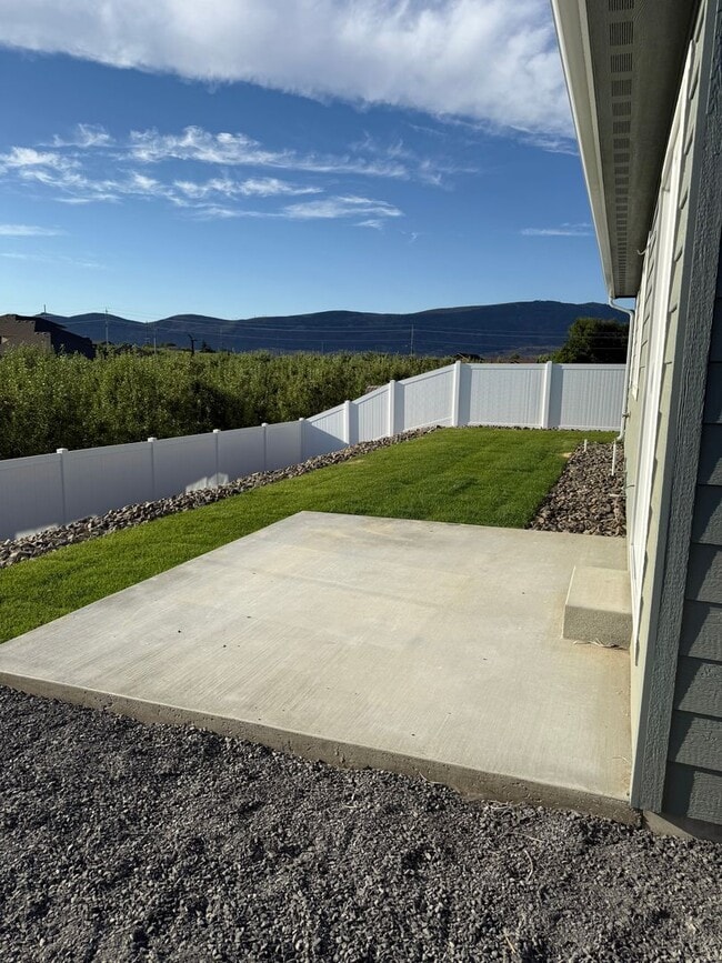 Building Photo - New Construction 3 bed, 2 bath!