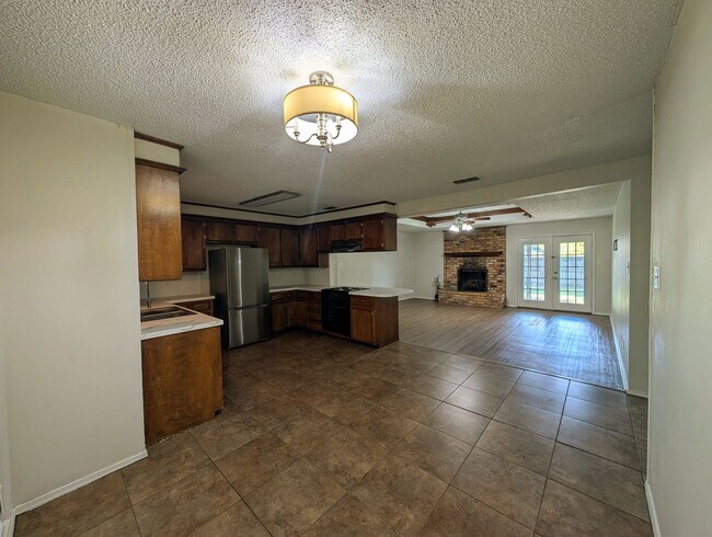 Building Photo - 3008 Brittney Ln