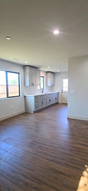 Building Photo - 1340 Highland Ave