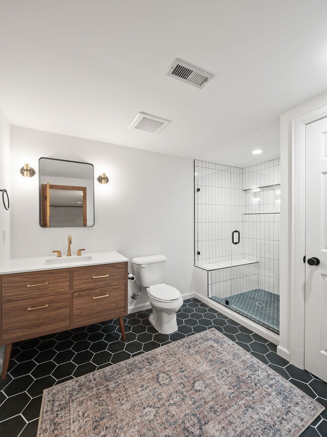 Building Photo - 3250 Chestnut Run Dr