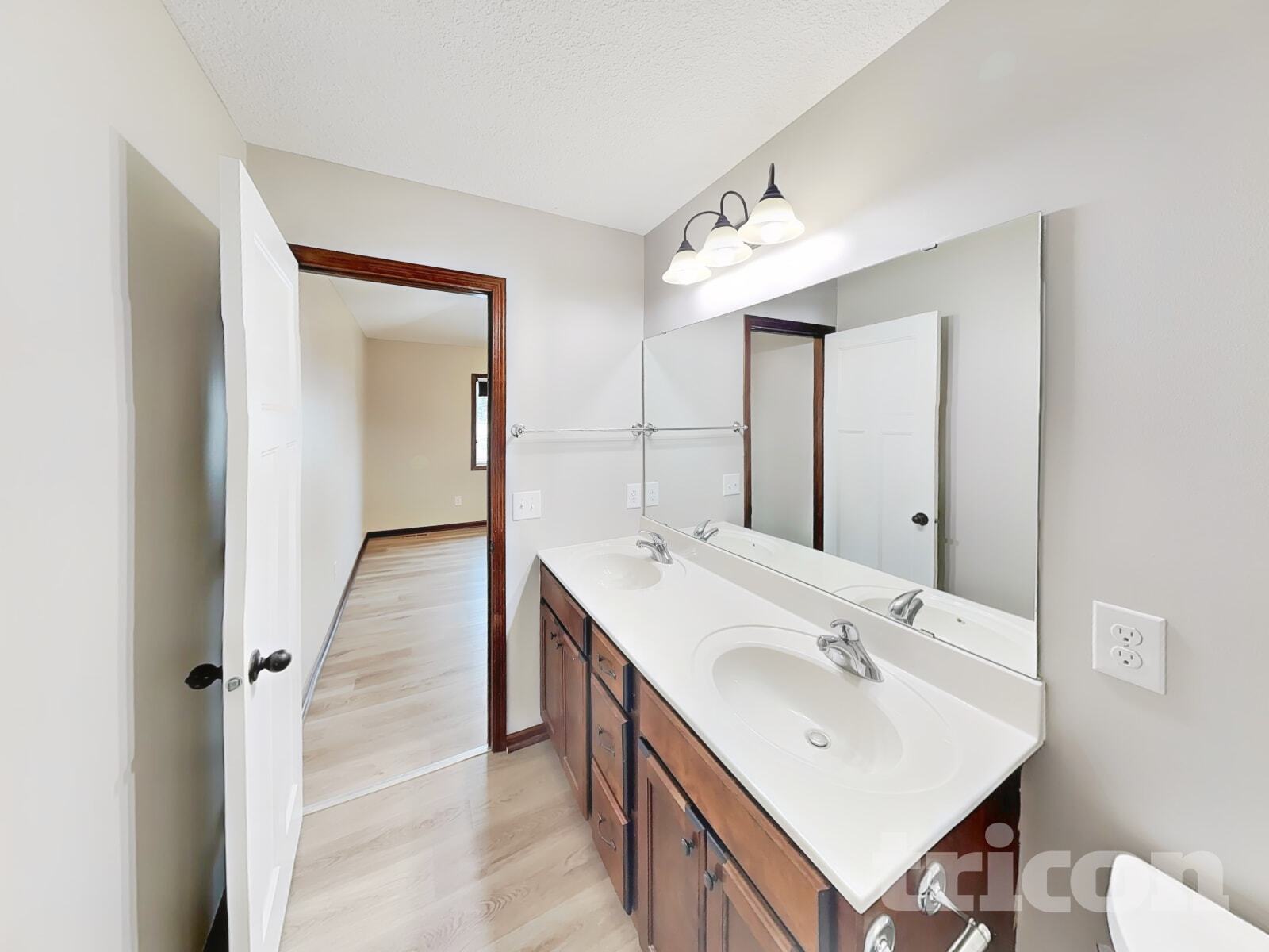 Building Photo - 21444 Hytrail Cir