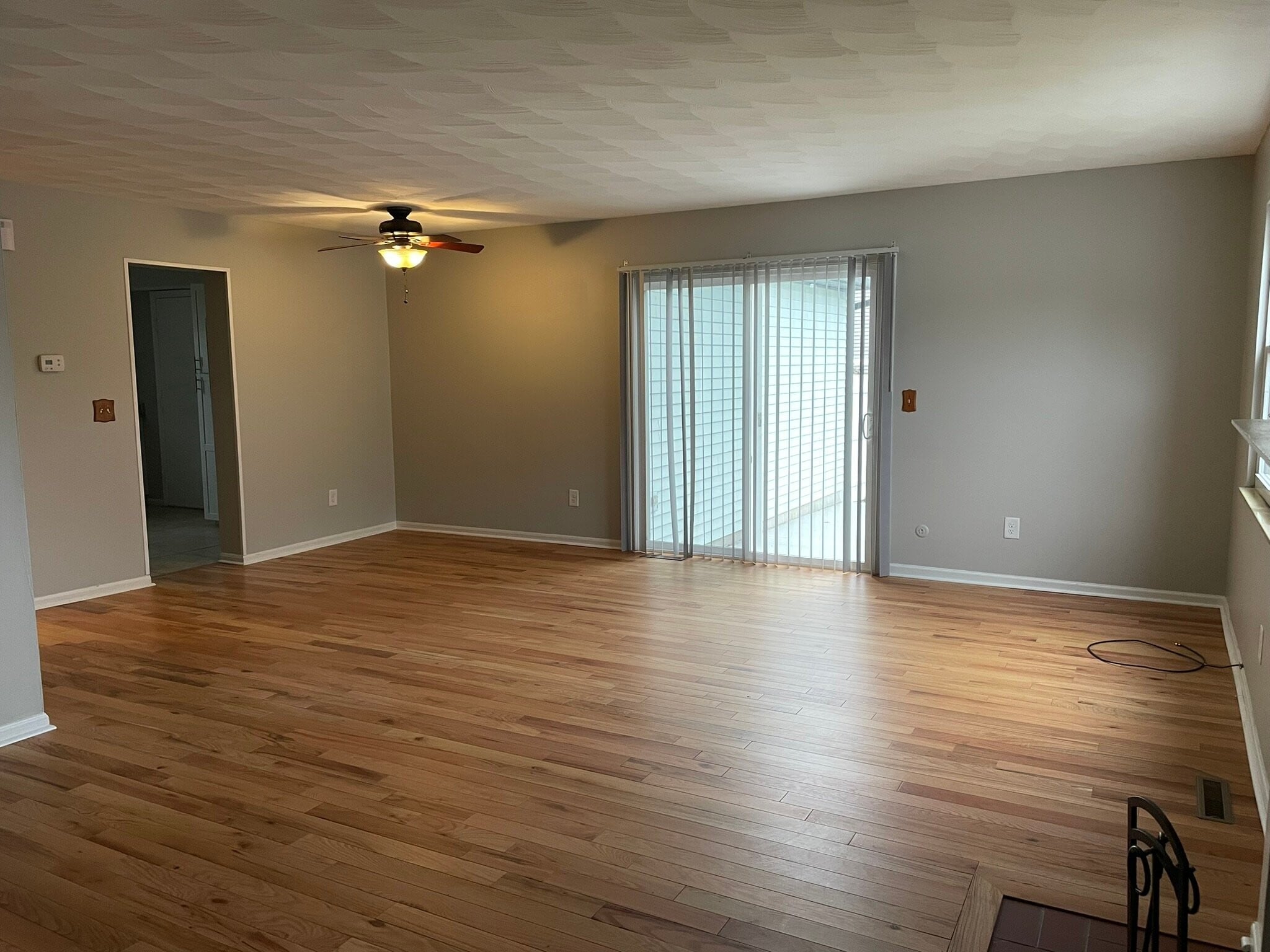 Building Photo - 7560 Toweron Ln