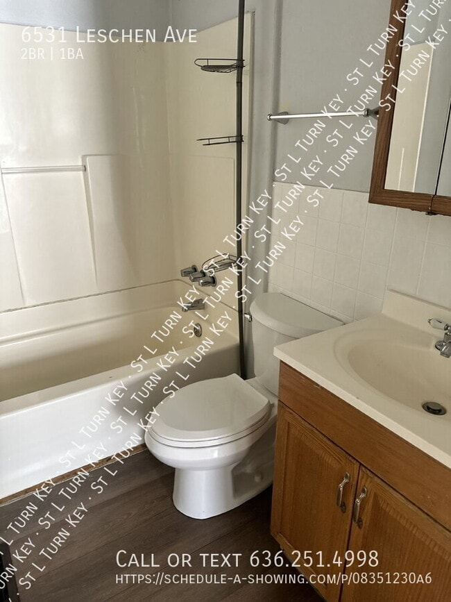 Building Photo - 6531 Leschen Ave