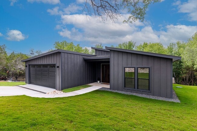 Building Photo - 21107 Panhandle Cove