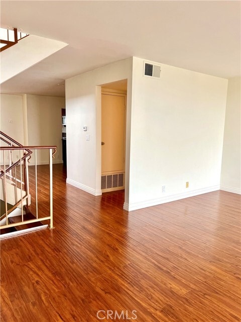 Building Photo - 28129 Ridgethorne Ct