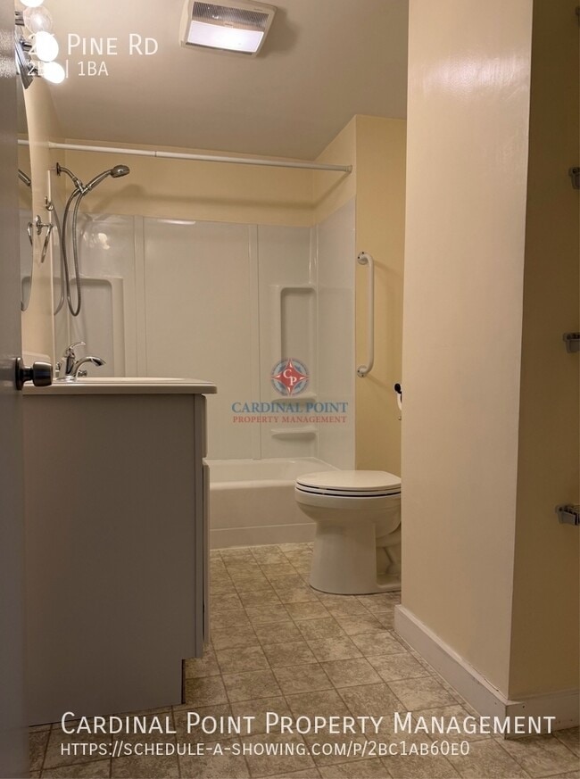 Building Photo - 26 Pine Rd