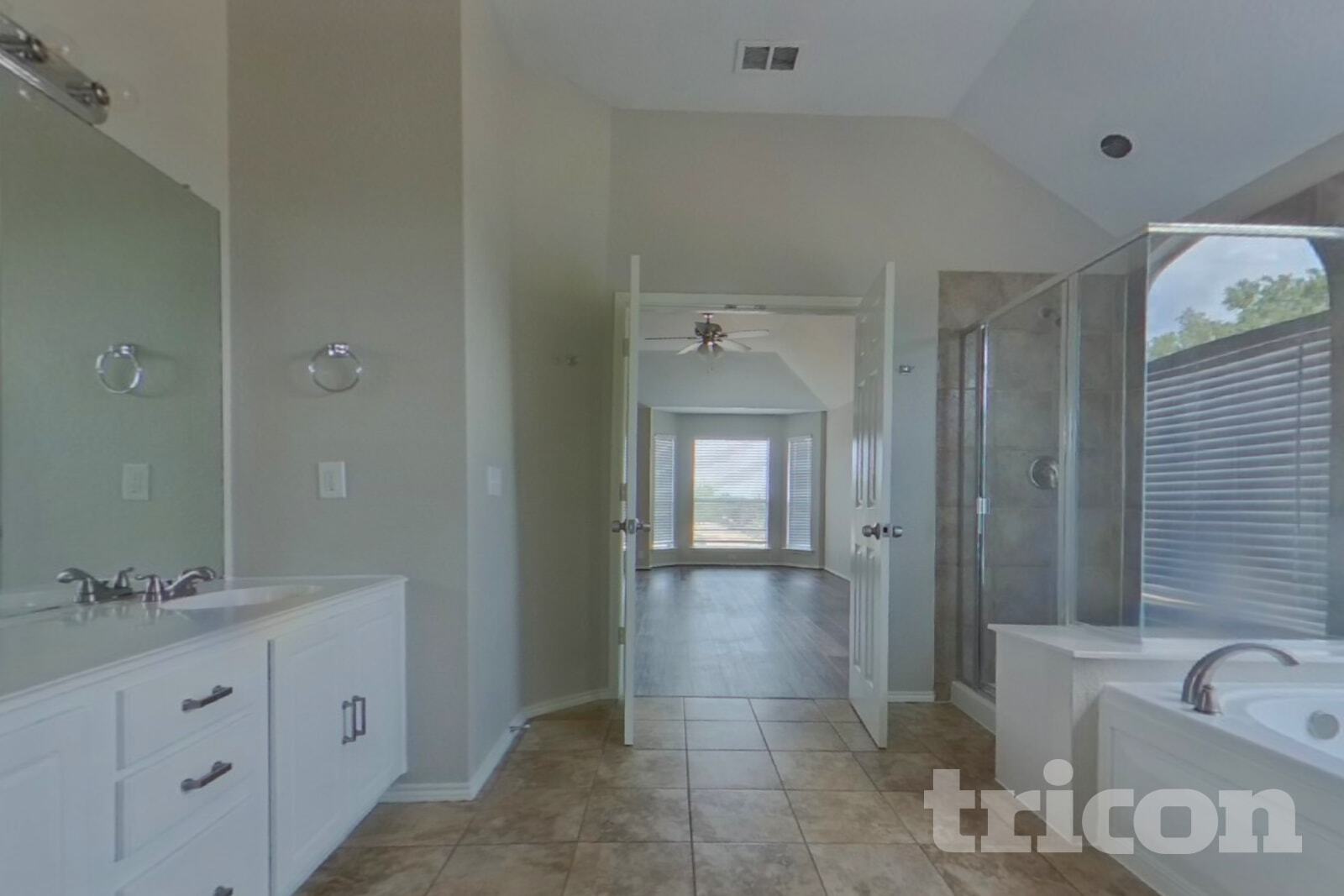 Building Photo - 4504 Vista Meadows Dr