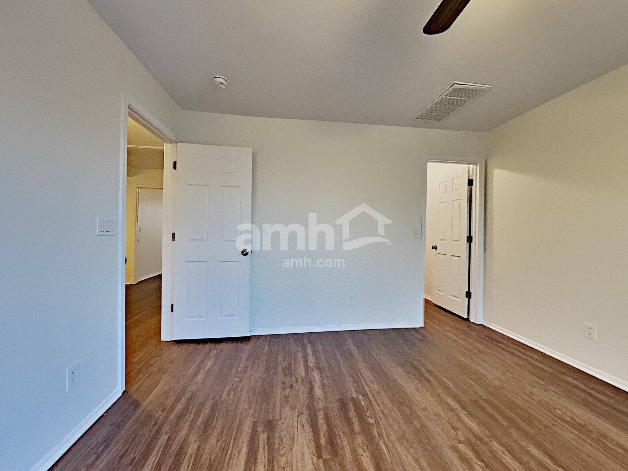 Building Photo - 902 E Autumn Harvest Pl