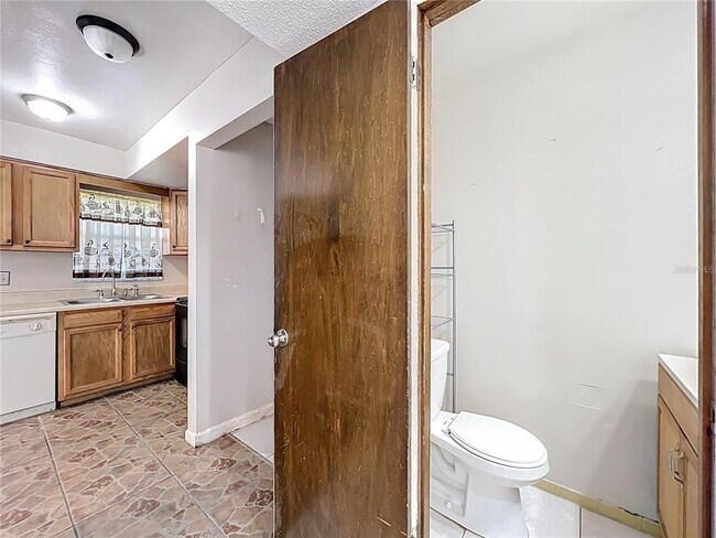 Building Photo - 5757 St Christopher Dr