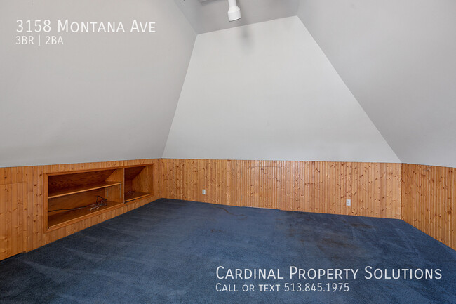 Building Photo - 3158 Montana Ave