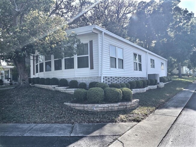 Building Photo - 46 E Palm Forest Dr