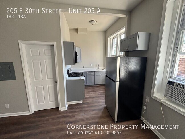 Building Photo - 205 E 30th St