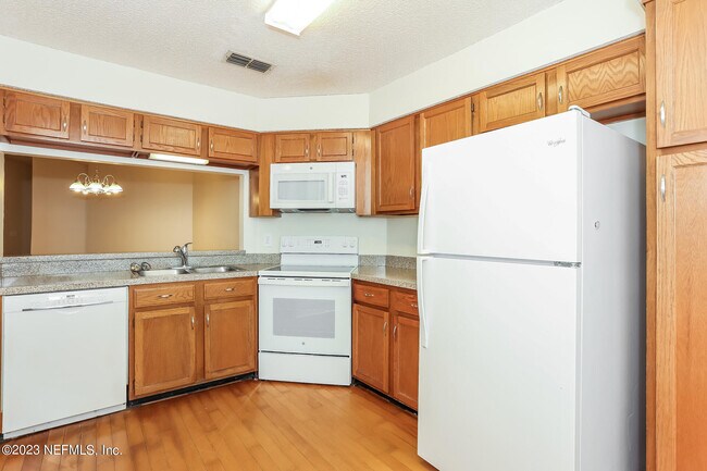 Building Photo - 11167 Caroline Crest Dr
