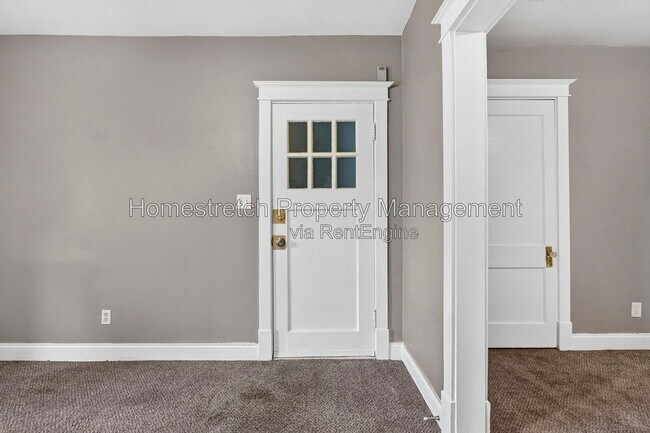 Building Photo - 3107 Osceola St