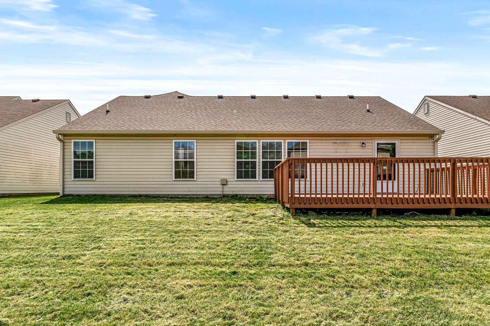 Building Photo - 2747 Foxbriar Pl