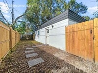 Building Photo - 3684 14th Ave SE