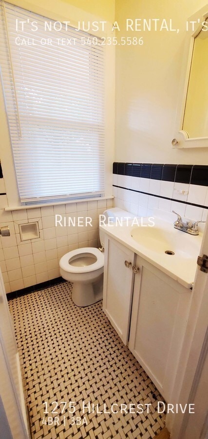 Building Photo - 1275 Hillcrest Dr