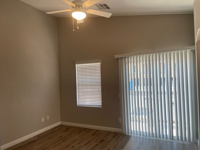 Building Photo - 2359 Koho Dr