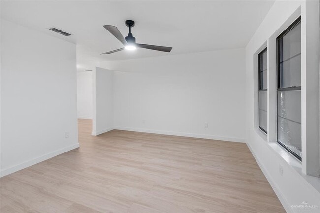 Building Photo - 20 N 17th St