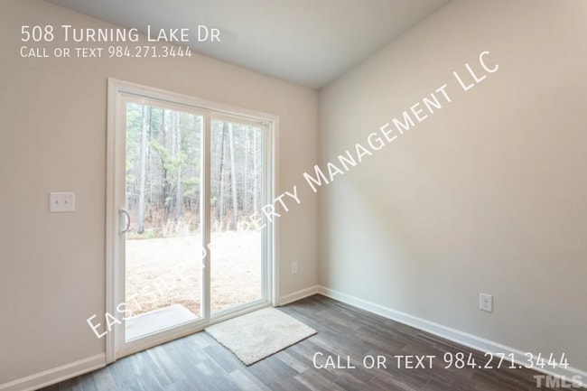 Building Photo - 508 Turning Lk Dr