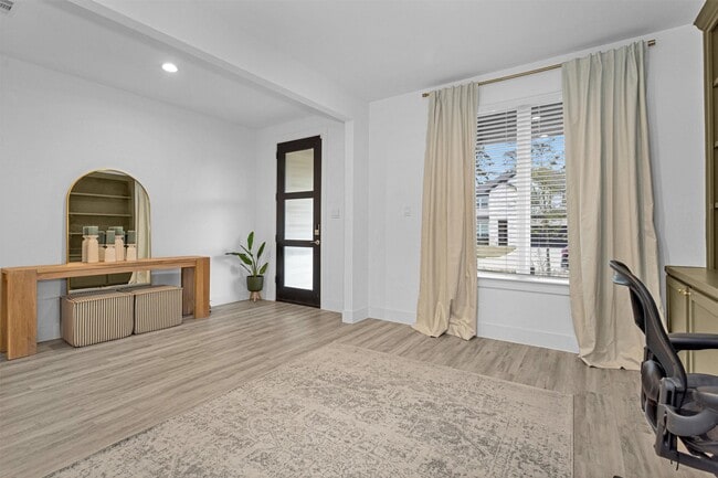 Building Photo - 14217 Savage River Ln