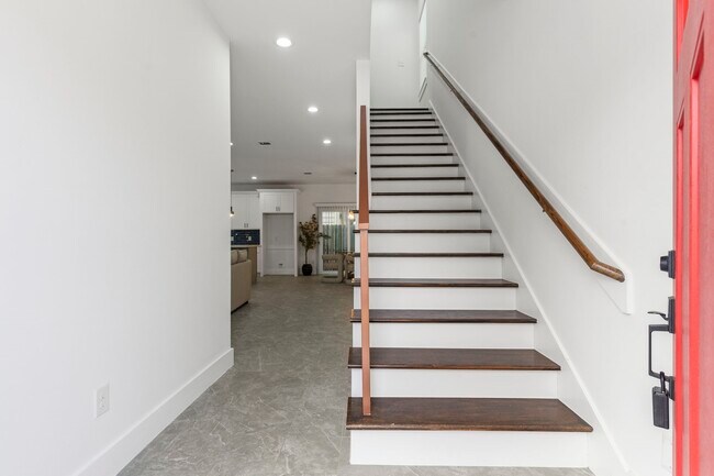 Building Photo - 1513 Egypt St