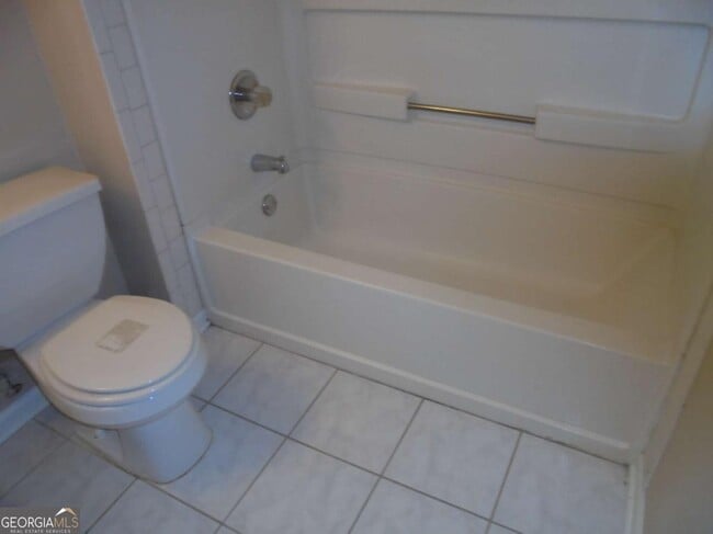 Building Photo - 107 Watercress Ct