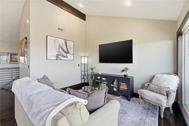 Building Photo - 14807 Dutchmans Dr