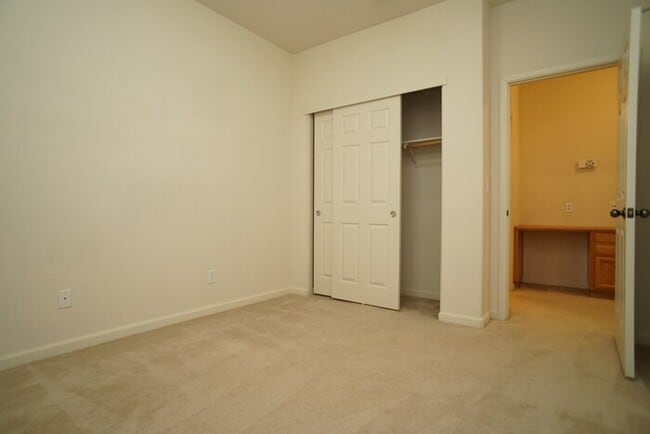 Building Photo - Charming 3 Bedroom Home for Rent in Crocker Ranch  Roseville!