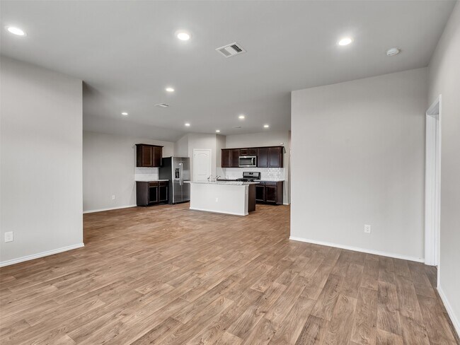 Building Photo - 2402 Ormes Forest Ln