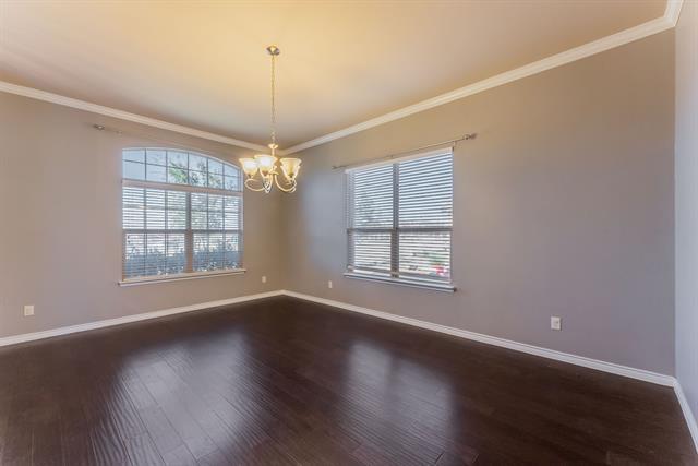 Building Photo - 1229 Lone Pine Dr