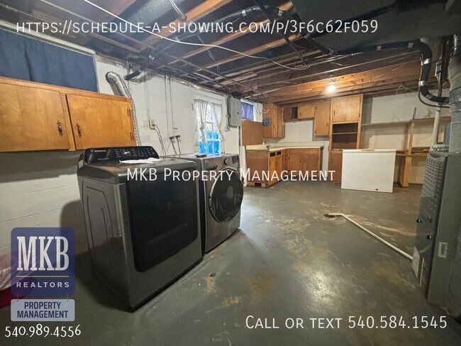 Building Photo - 3158 Galloway Dr