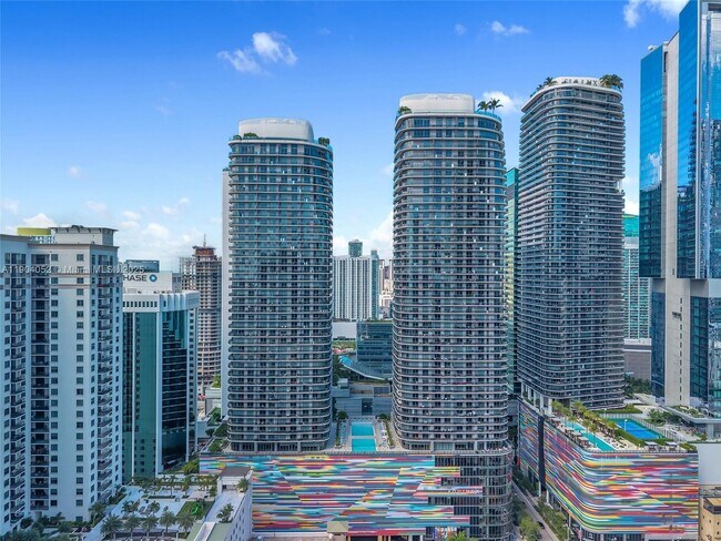 Building Photo - 55 SW 9th St