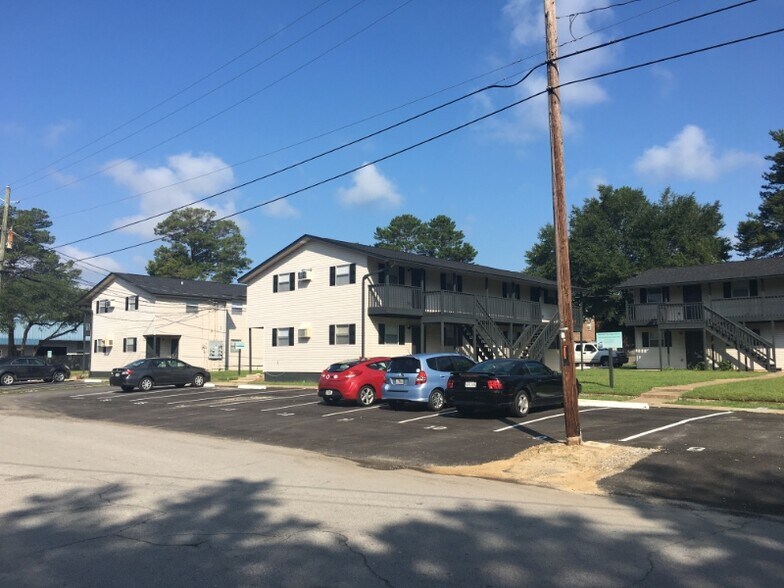 Building Photo - 1409 29th St