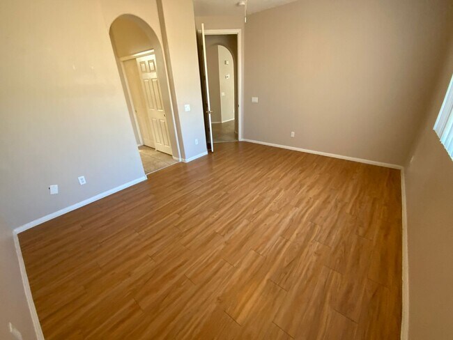 Building Photo - 1022 Pecos River Ave