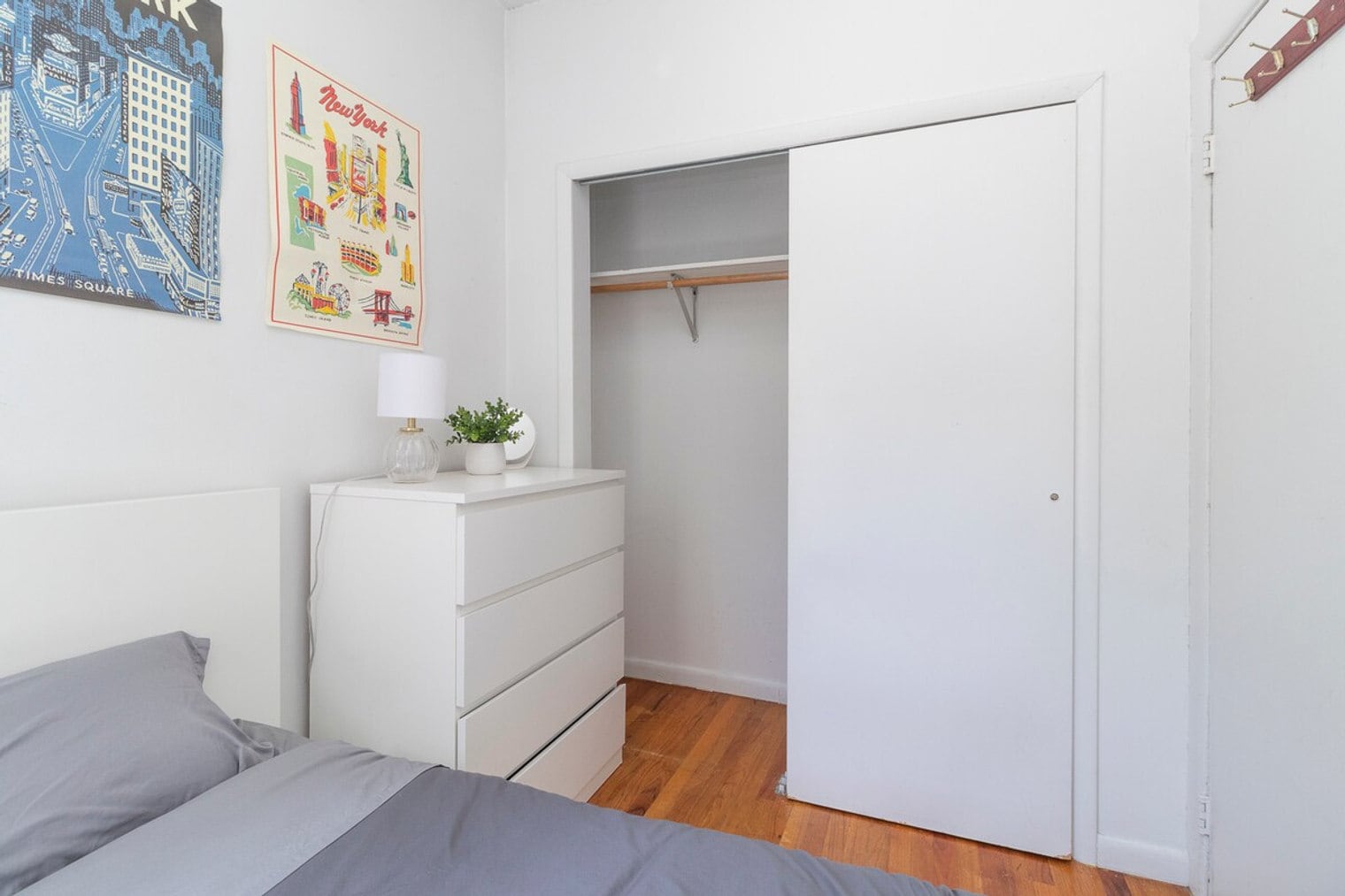 Building Photo - 315-317 East 95th Street-SI ID1032046P