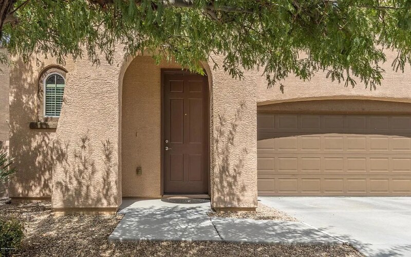 Building Photo - 10353 S High Bluff Dr