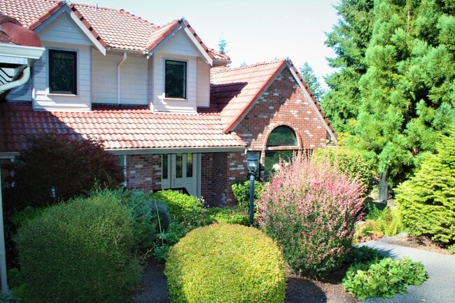 Building Photo - 321 Keach Ct