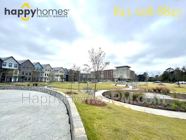 Building Photo - 1610 Florentia St