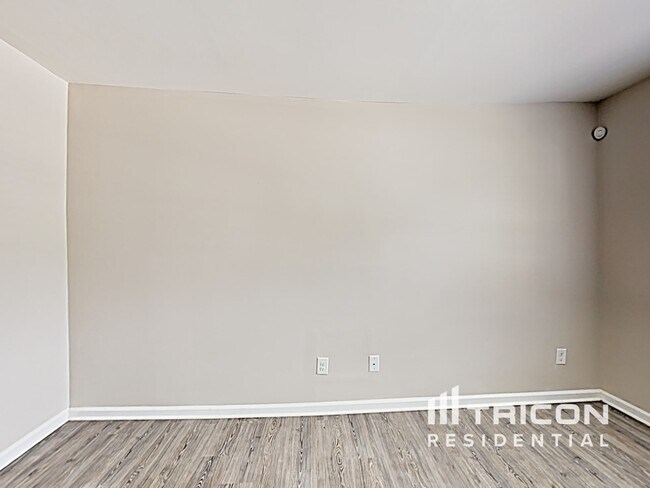 Building Photo - 4932 Magnasco Ln