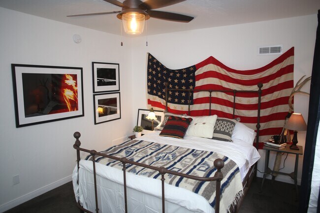 Building Photo - 521 Rialto Ave