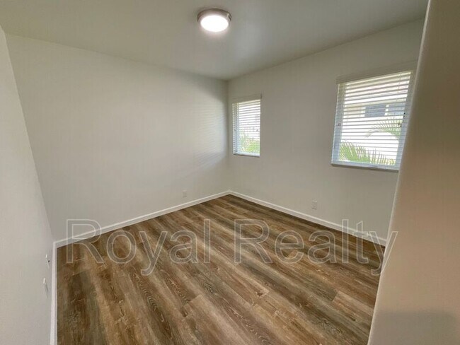 Building Photo - 91-1355 Kaileolea Drive