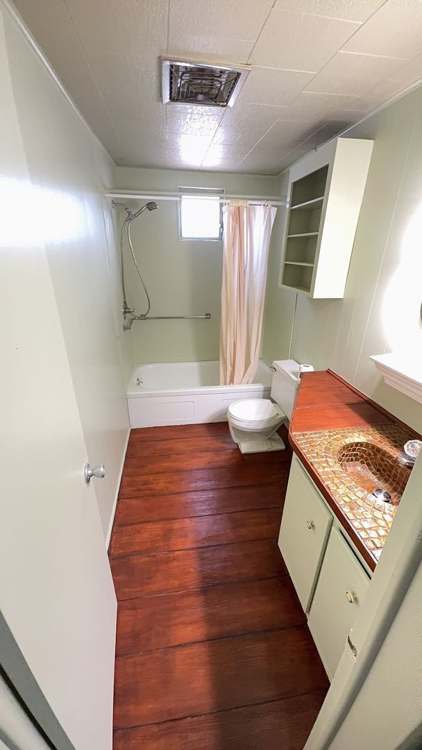 Building Photo - Beautiful 1 bedroom 1 bath Manufactured ho...
