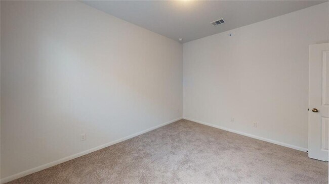 Building Photo - 125 Camella St