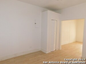 Building Photo - 1521 Hays St